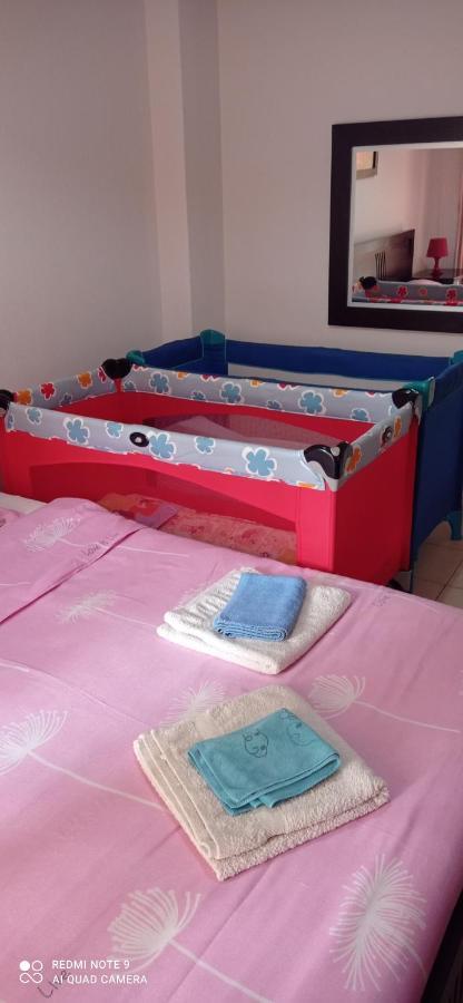 Peraía Soyzana Family Apartment מראה חיצוני תמונה