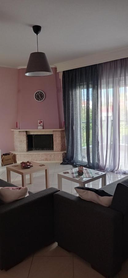Peraía Soyzana Family Apartment מראה חיצוני תמונה