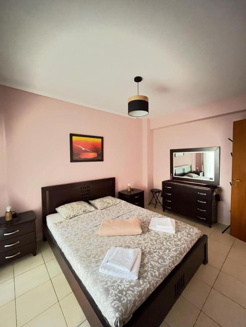 Peraía Soyzana Family Apartment מראה חיצוני תמונה